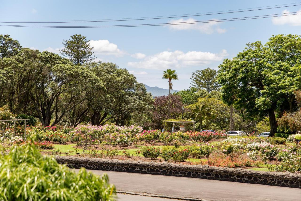 Auckland Rose Park Hotel Exterior photo